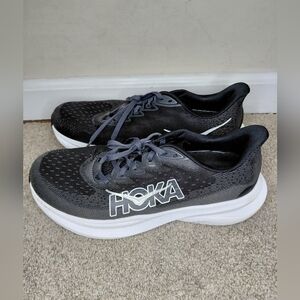 Hoka One One Mach 6 Men's Size 9.5D Black Running Shoes